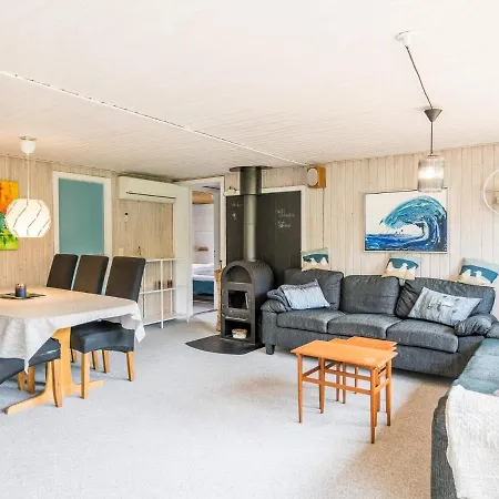 Holiday Xliii Holiday home